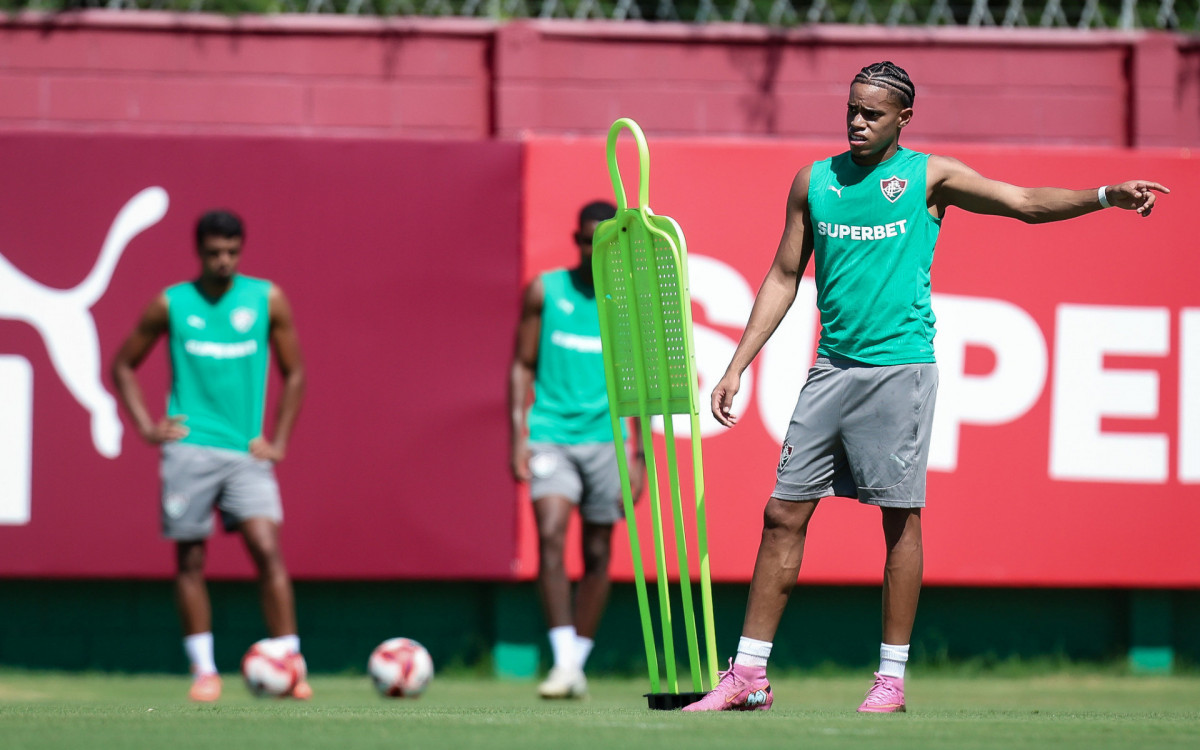 Matheus Reis em treino do Fluminense no CT Carlos Castilho - Marcelo Gon&ccedil;alves / Fluminense FC