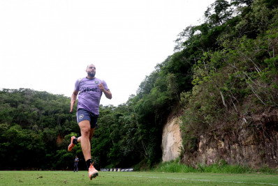 Clube italiano deseja contratação de Arthur Cabral e envia proposta ao Botafogo