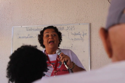 Prefeitura de Maricá oferece aula canto e leva saúde e bem-estar a idosos de Itaipuaçu