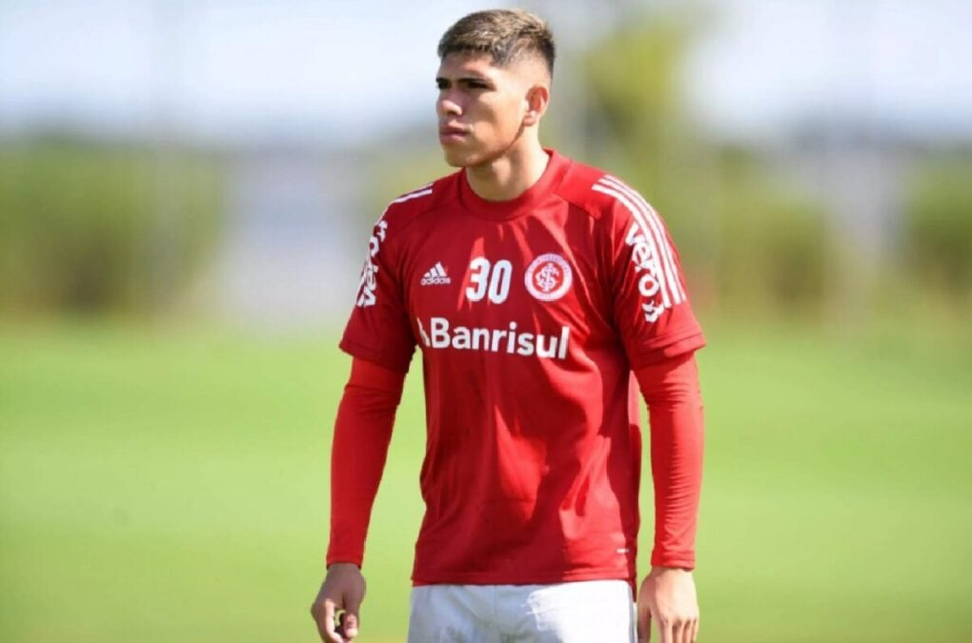 Justi&ccedil;a bloqueia contas do Inter por d&iacute;vida com empres&aacute;rio