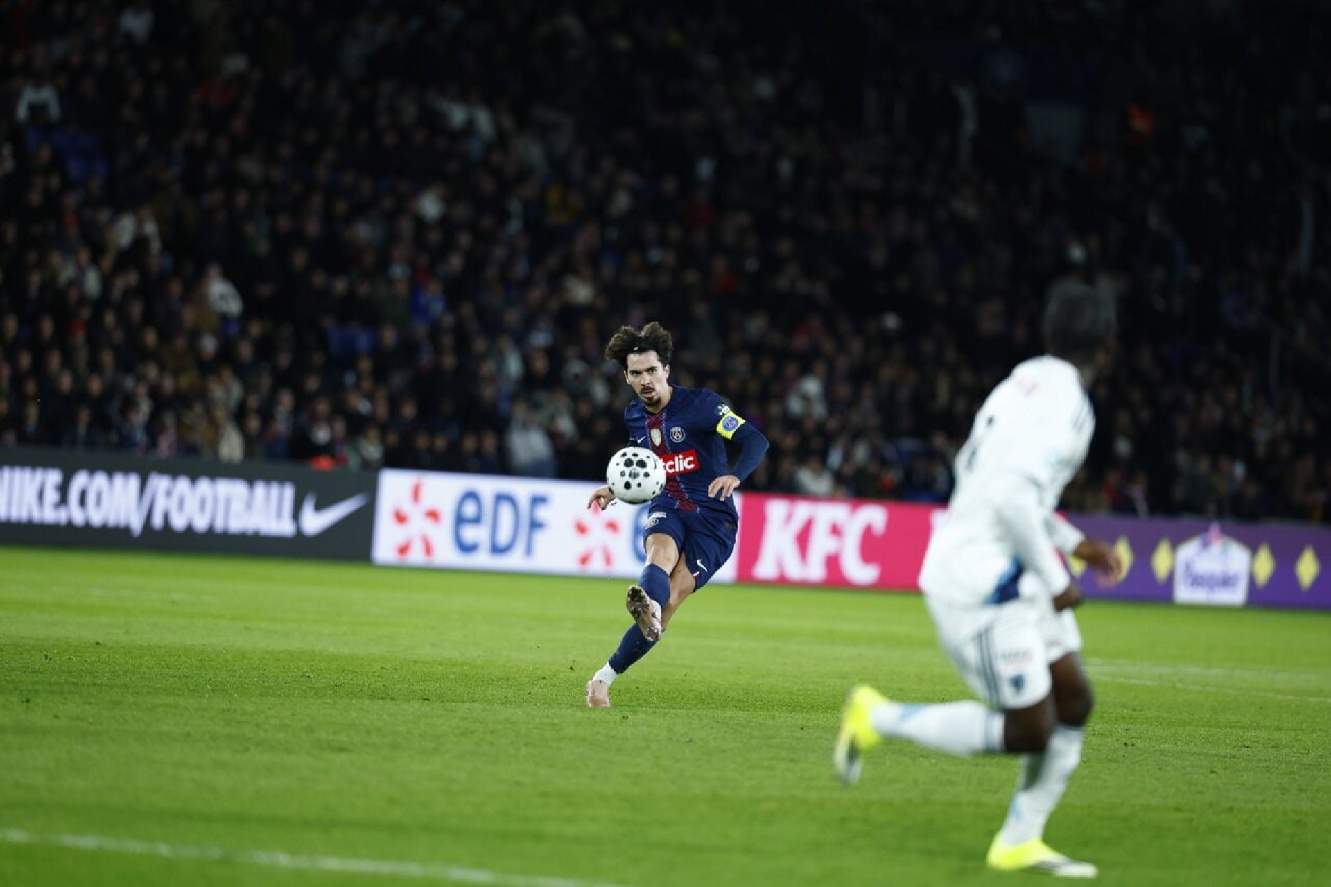 PSG desperdi&ccedil;a chances, perde para Paris FC e d&aacute; adeus &agrave; Copa da Fran&ccedil;a