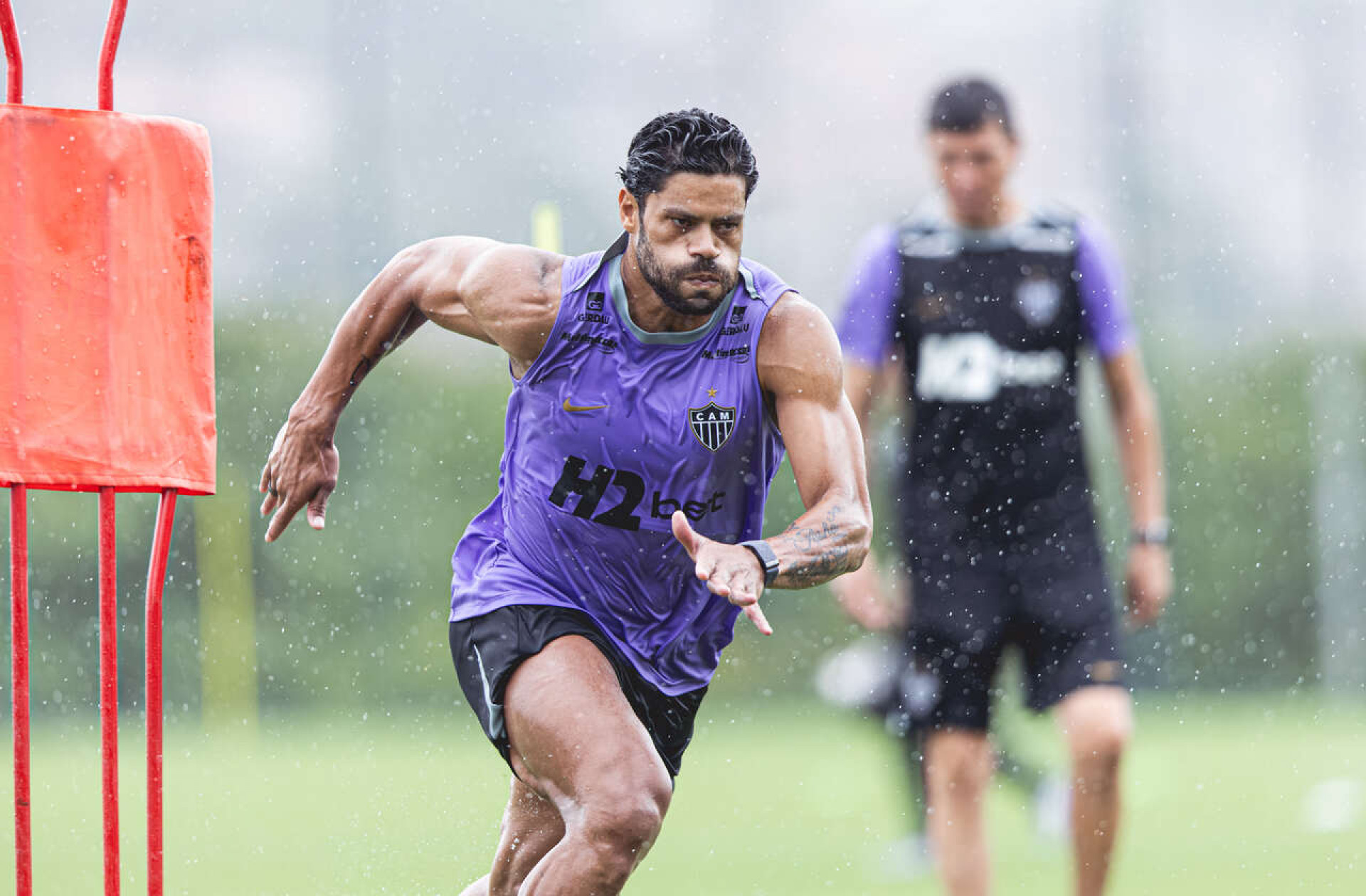 Fluminense recusa ceder base e neg&oacute;cio por Hulk volta a travar