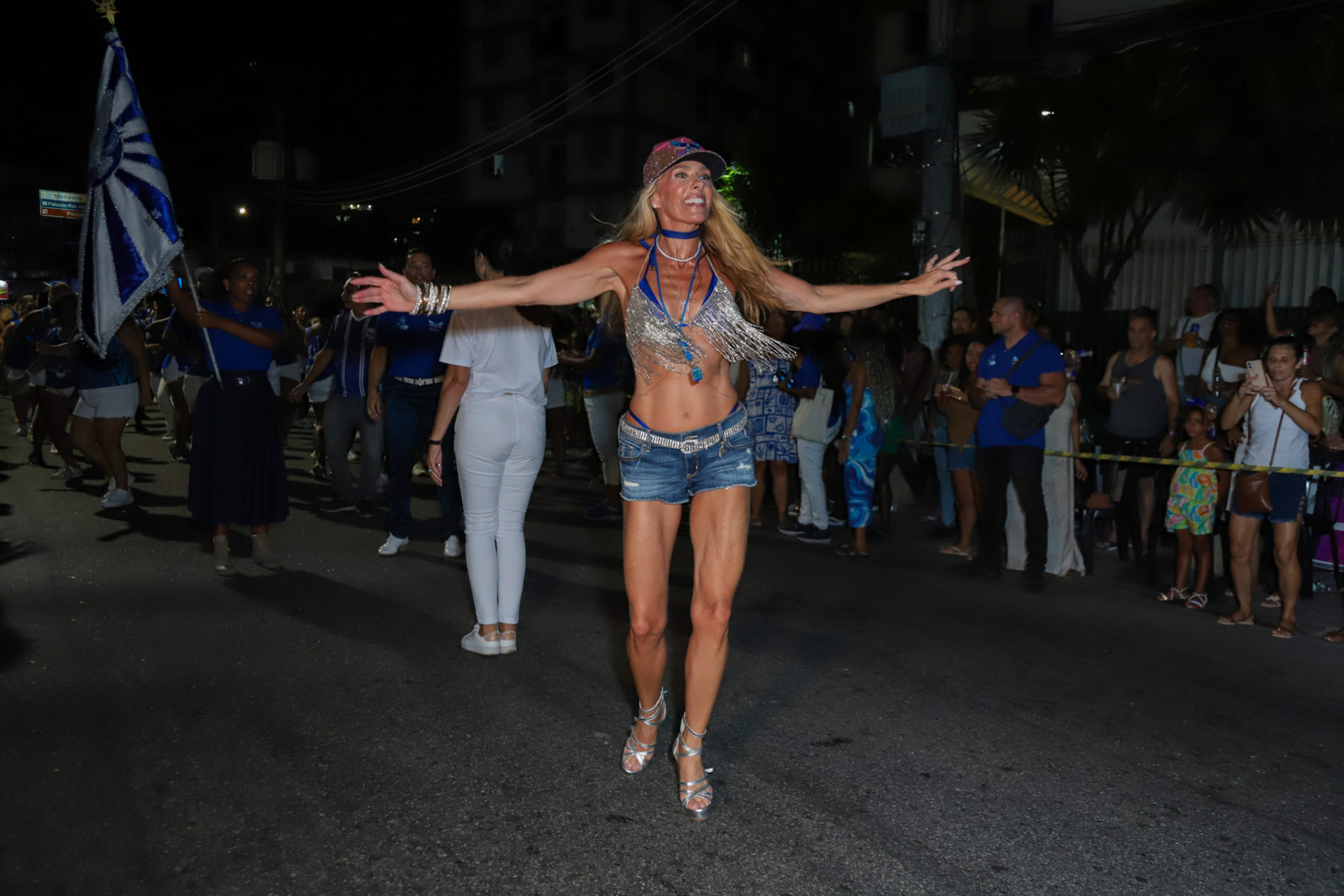 Adriane Galisteu no ensaio de rua da Portela - Thiago Mattos / Brazil News