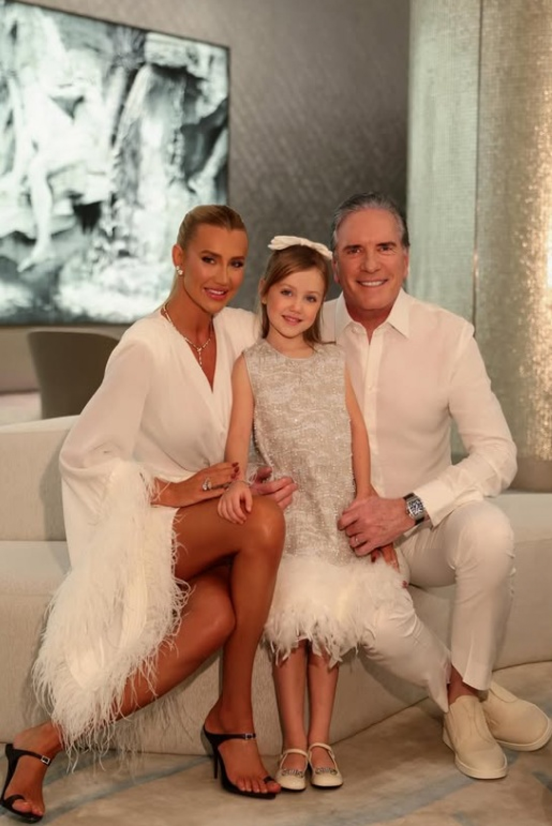 Roberto Justus, Ana Paula Siebert e Vicky Justus - Reprodução / Instagram