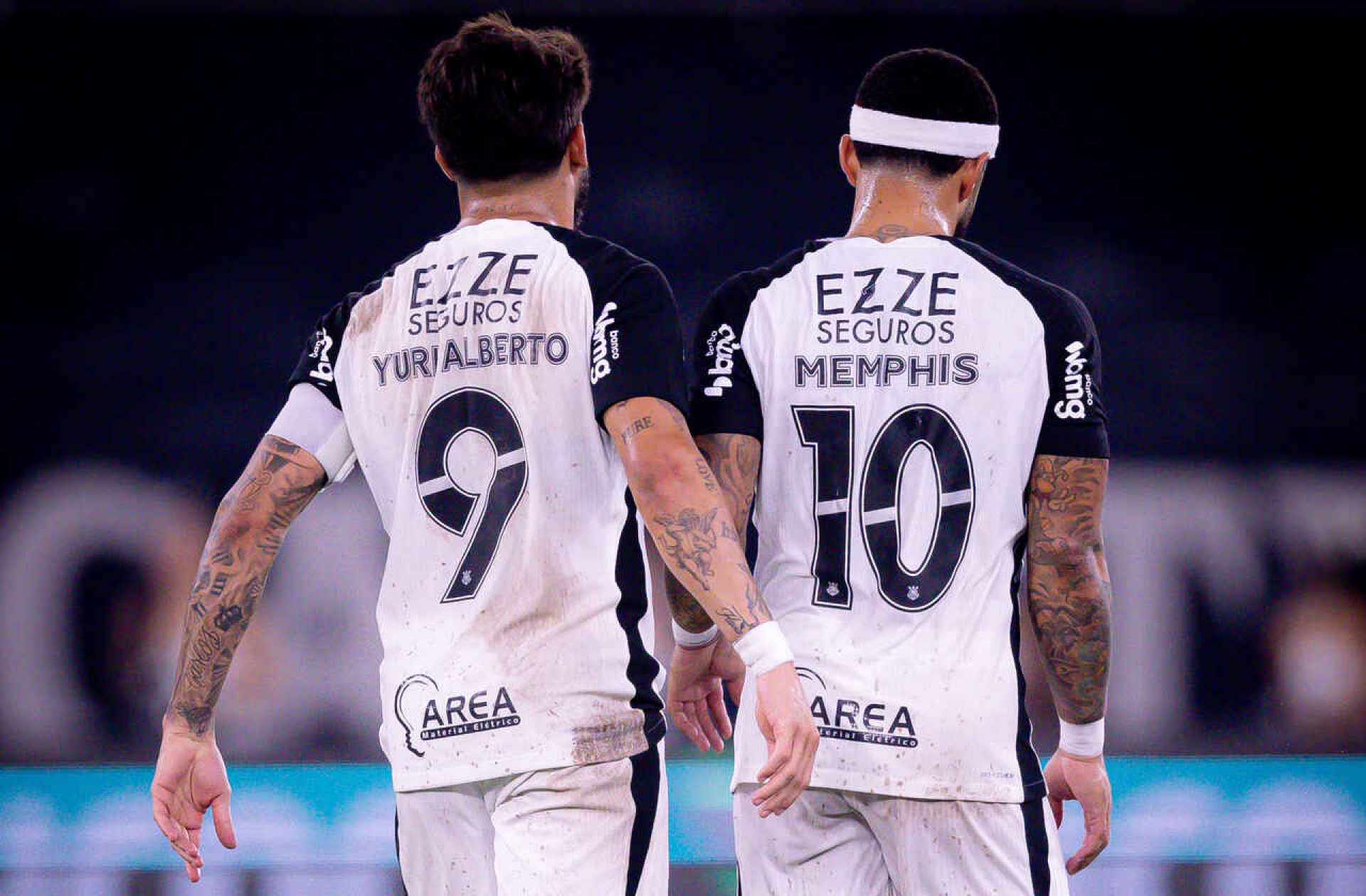 Dorival prega cautela com retorno de Memphis Depay, Yuri Alberto e Raniele no Corinthians