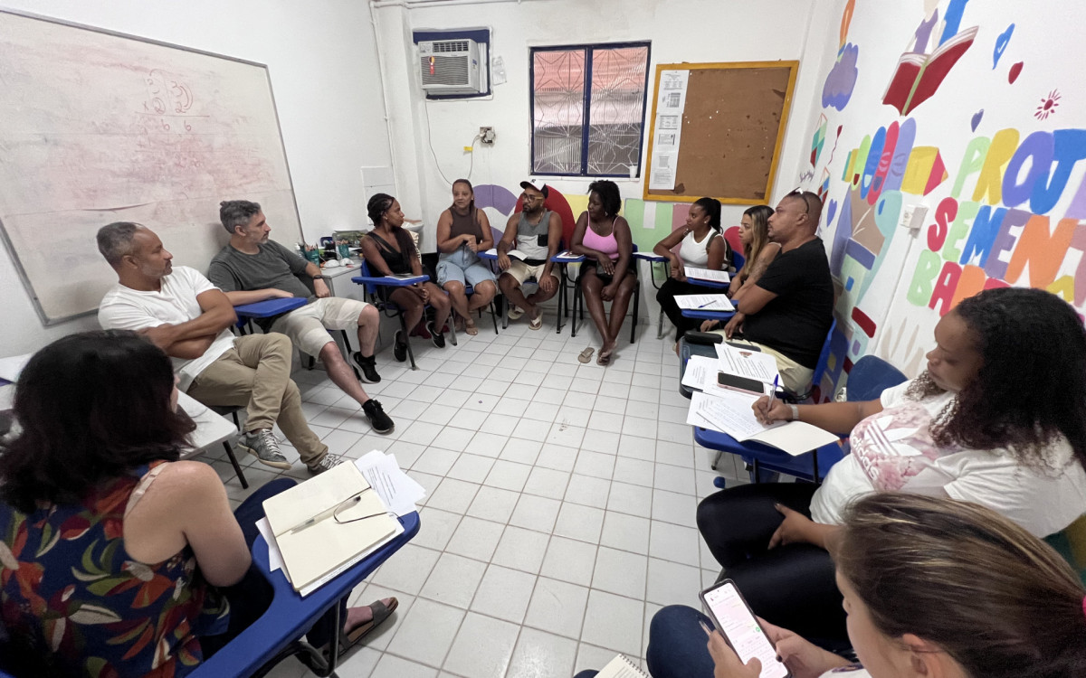 Moradores do Chapéu Mangueira e Babilônia estão no centro da produção de conhecimento