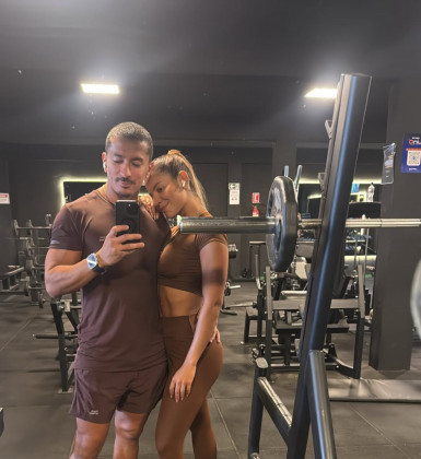 Irmão de Anitta viaja para Goiás e reencontra Hariany Almeida