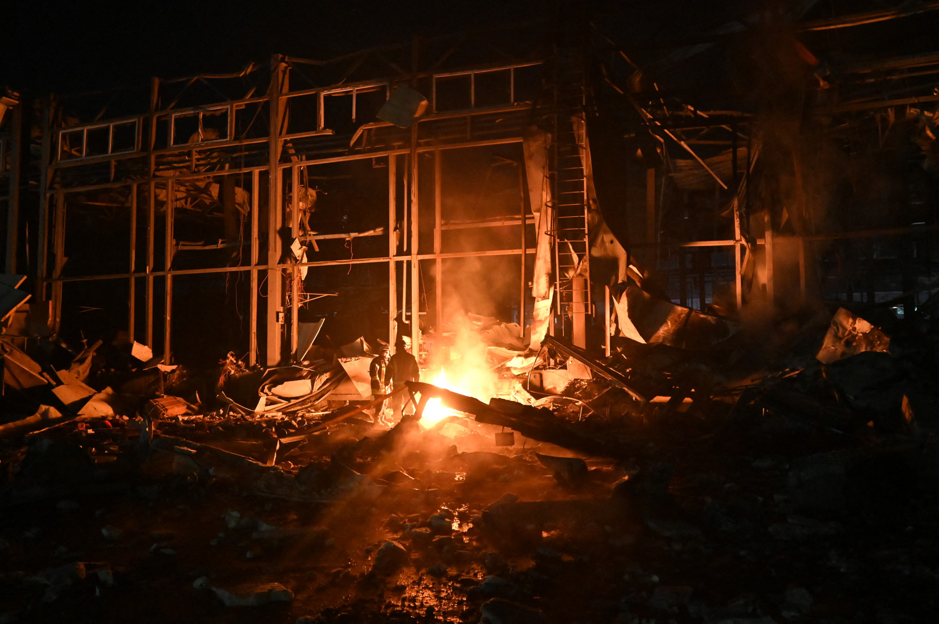 Mais de 50 mil casas sofrem danos ou destruição no Líbano por ataques israelenses