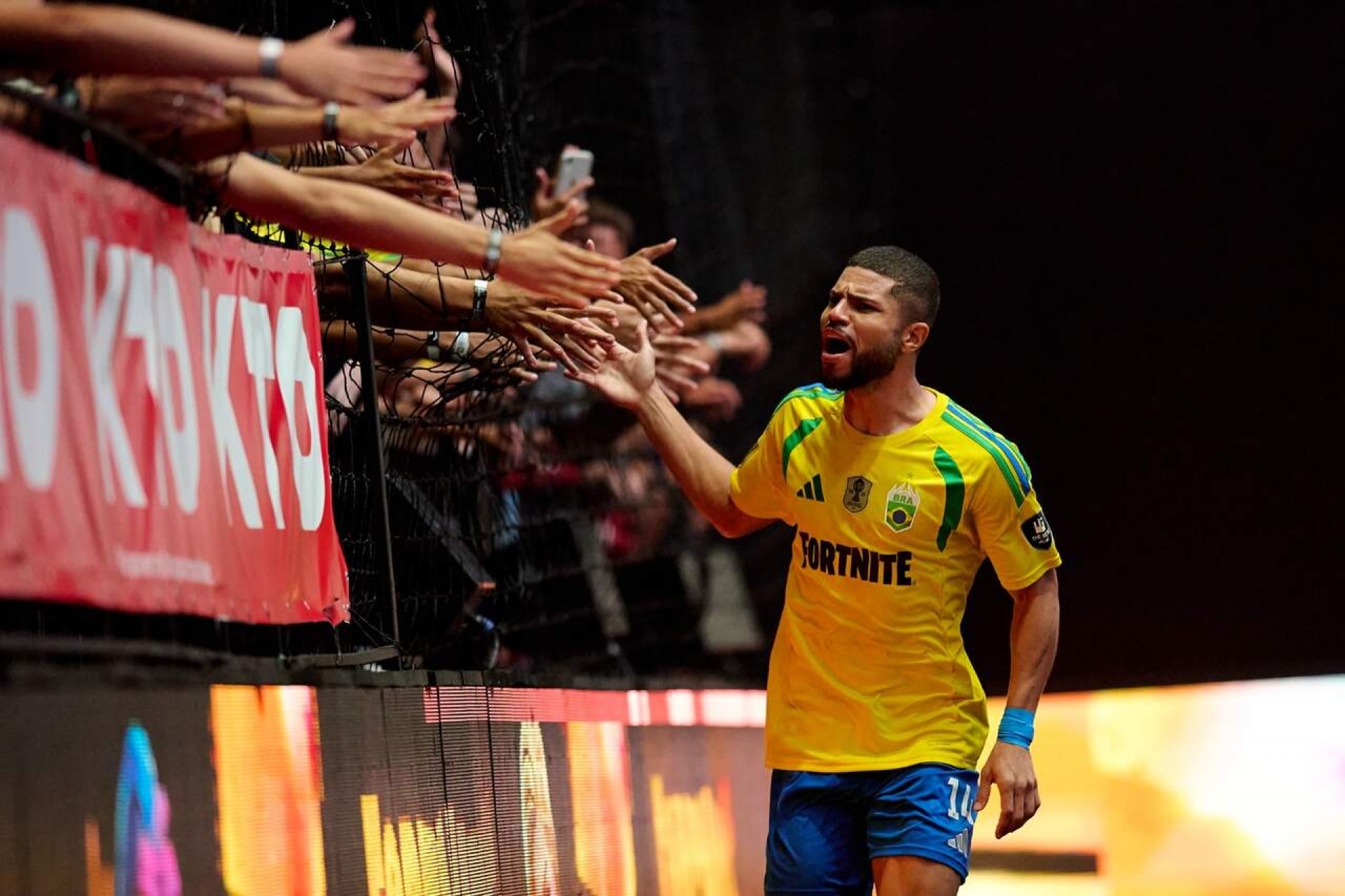 Brasil aplica goleada incr&iacute;vel na It&aacute;lia e vai a semifinal da Kings League Nations