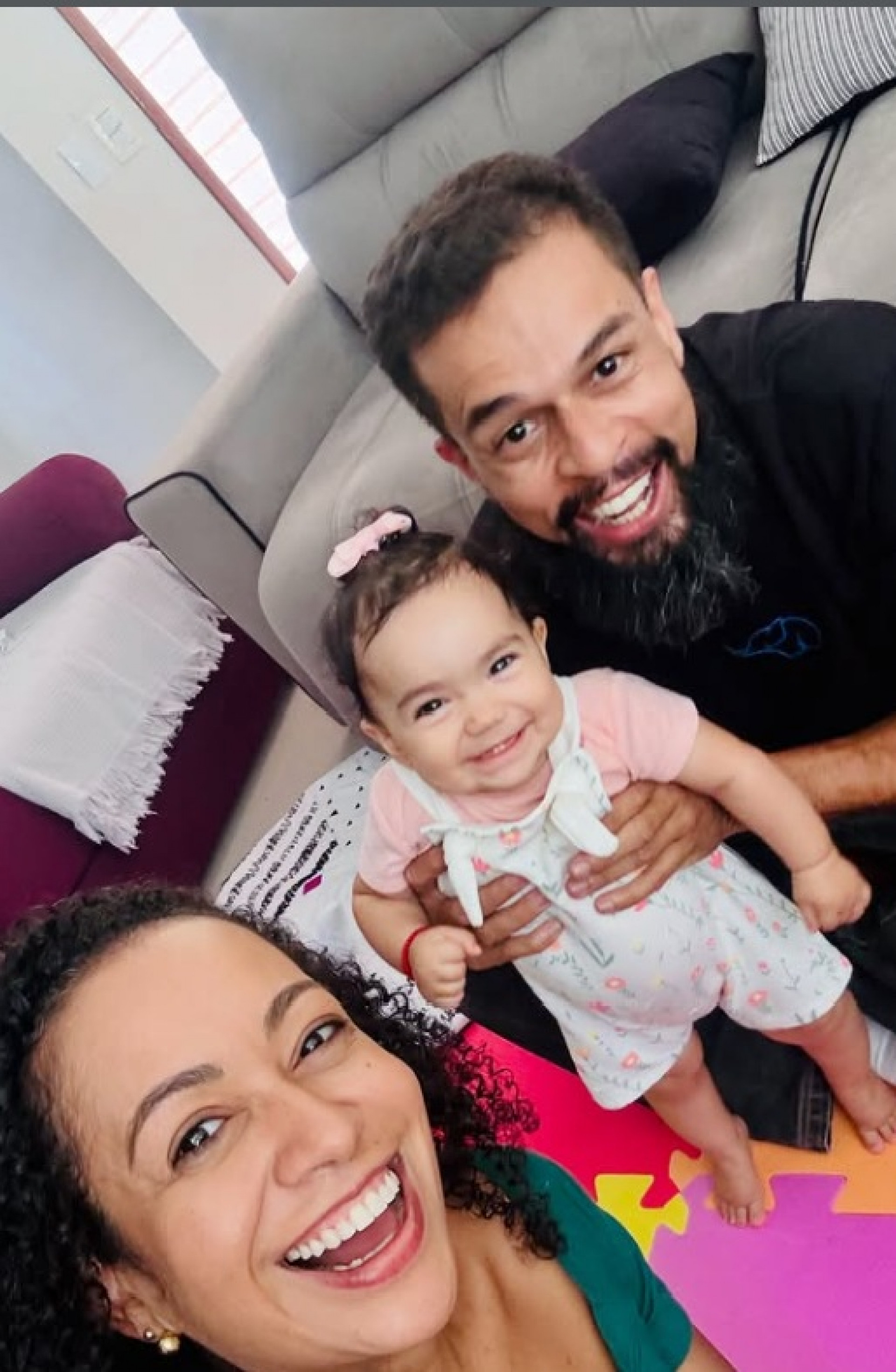 Pierre Bittencourt conhece filha de Aretha Oliveira - Reprodução / Instagram