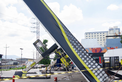 Comerciante relata momento de pânico durante tempestade na Baixada: 'Foi uma correria'