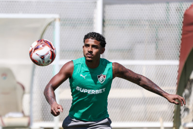 John Kennedy confirma expectativa de treinos e deixa excelente impressão em estreia em 2026