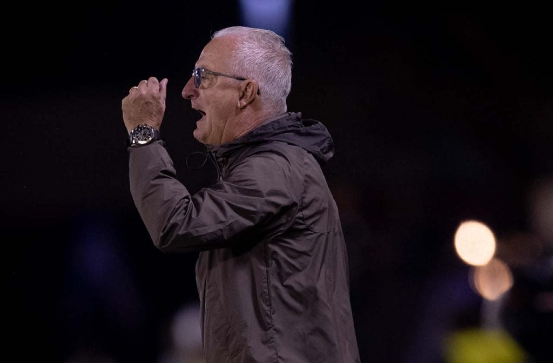 Dorival afirma que Corinthians sofre com dificuldades no come&ccedil;o da temporada