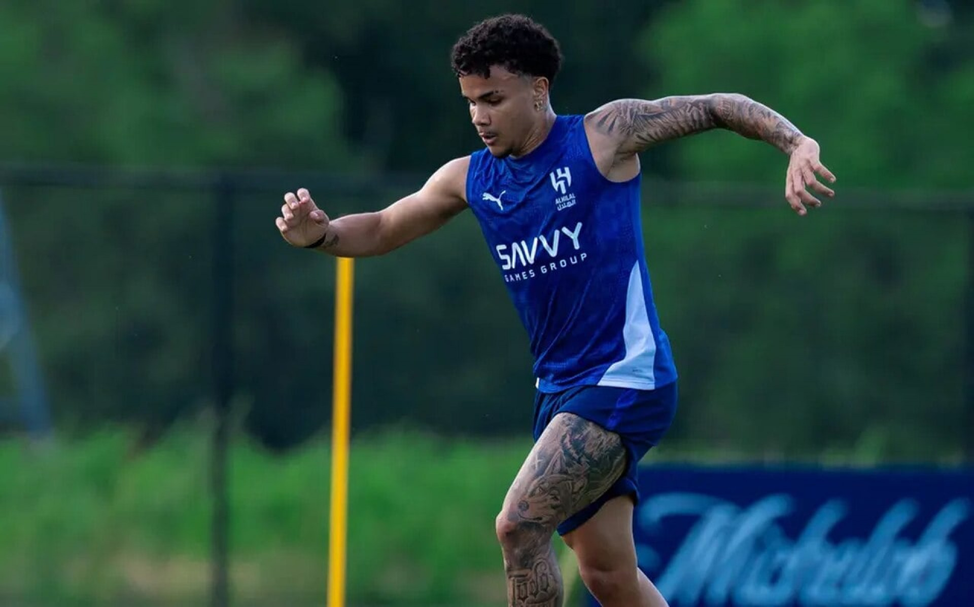 Kaio C&eacute;sar aceita redu&ccedil;&atilde;o salarial e avan&ccedil;a em acordo com o Corinthians