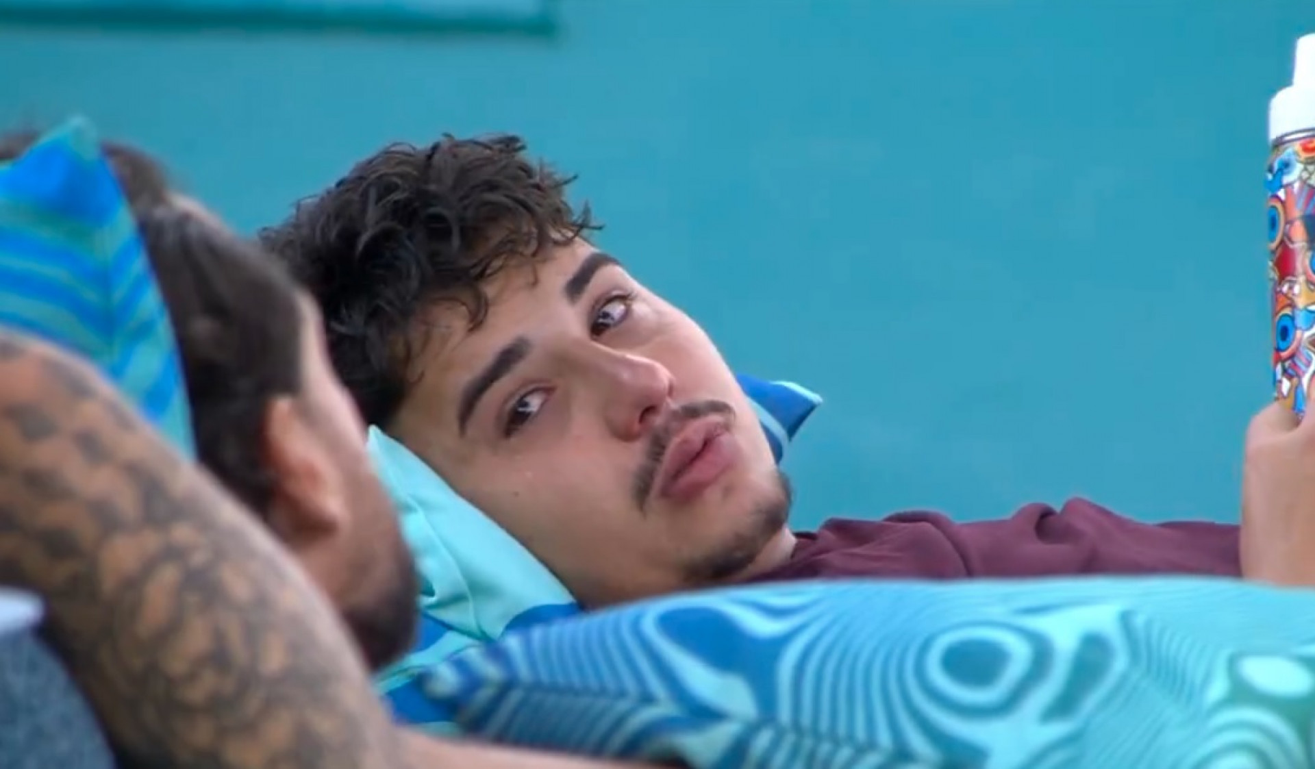 Pedro desabafa com Brigido