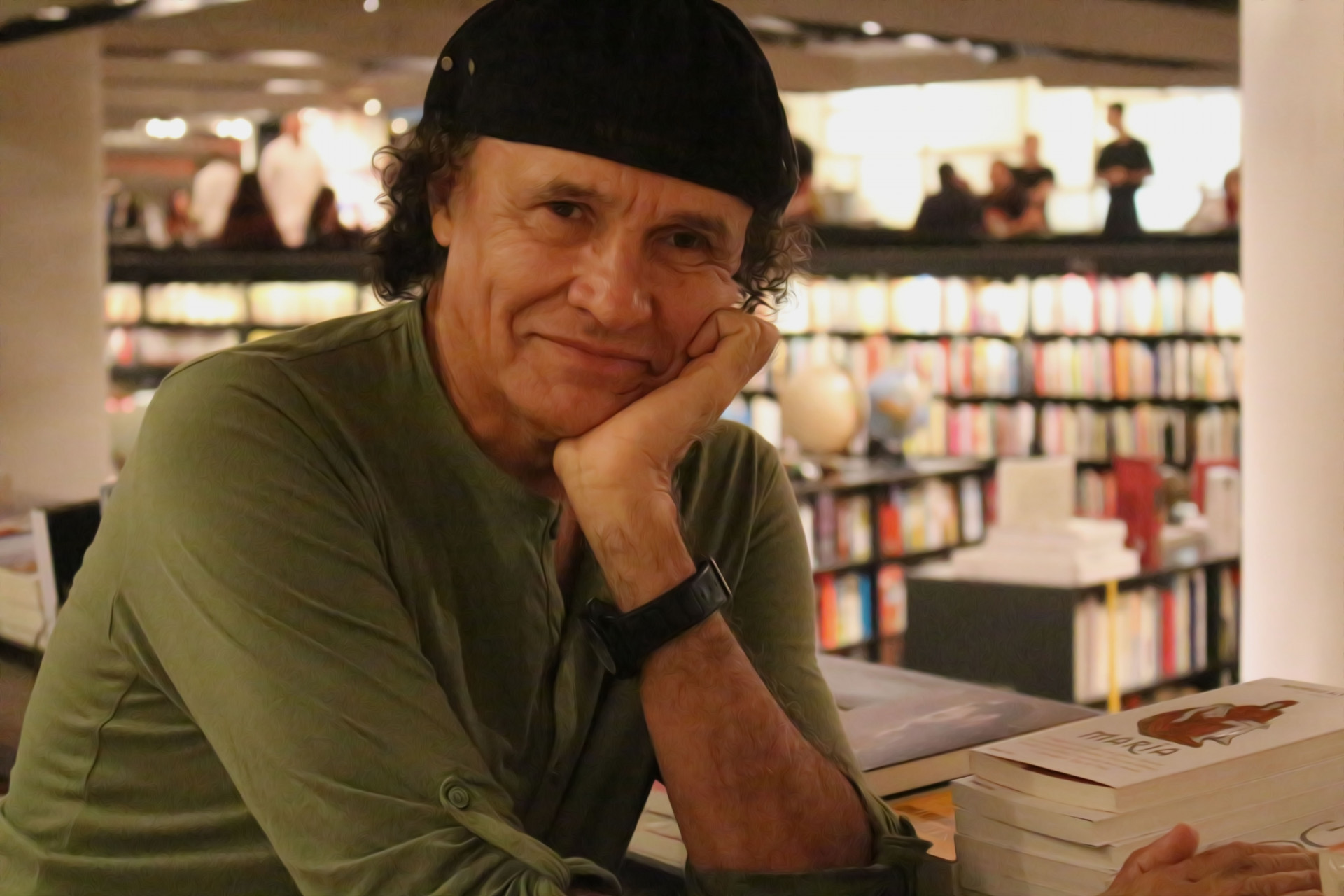 Rogério Andrade Barbosa é escritor e professor de literaturas africanas - Divulgação