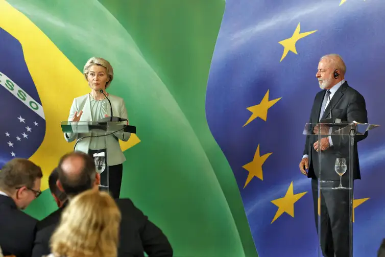  A presidente da Comissão Europeia (CE), Ursula von der Leyen, durante encontro com o presidente da República, Luiz Inácio Lula da Silva, para reunião no Palácio do Itamaraty antes da assinatura do acordo Mercosul - União Europeia
