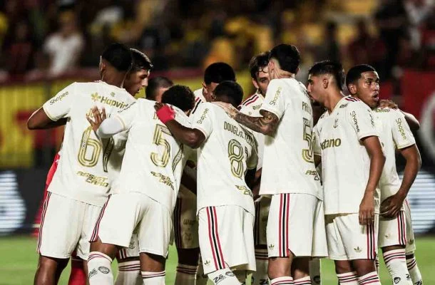 Roberto Assaf: N&atilde;o custa ao Flamengo pedir licen&ccedil;a &agrave; Federa&ccedil;&atilde;o e n&atilde;o disputar o Estadual