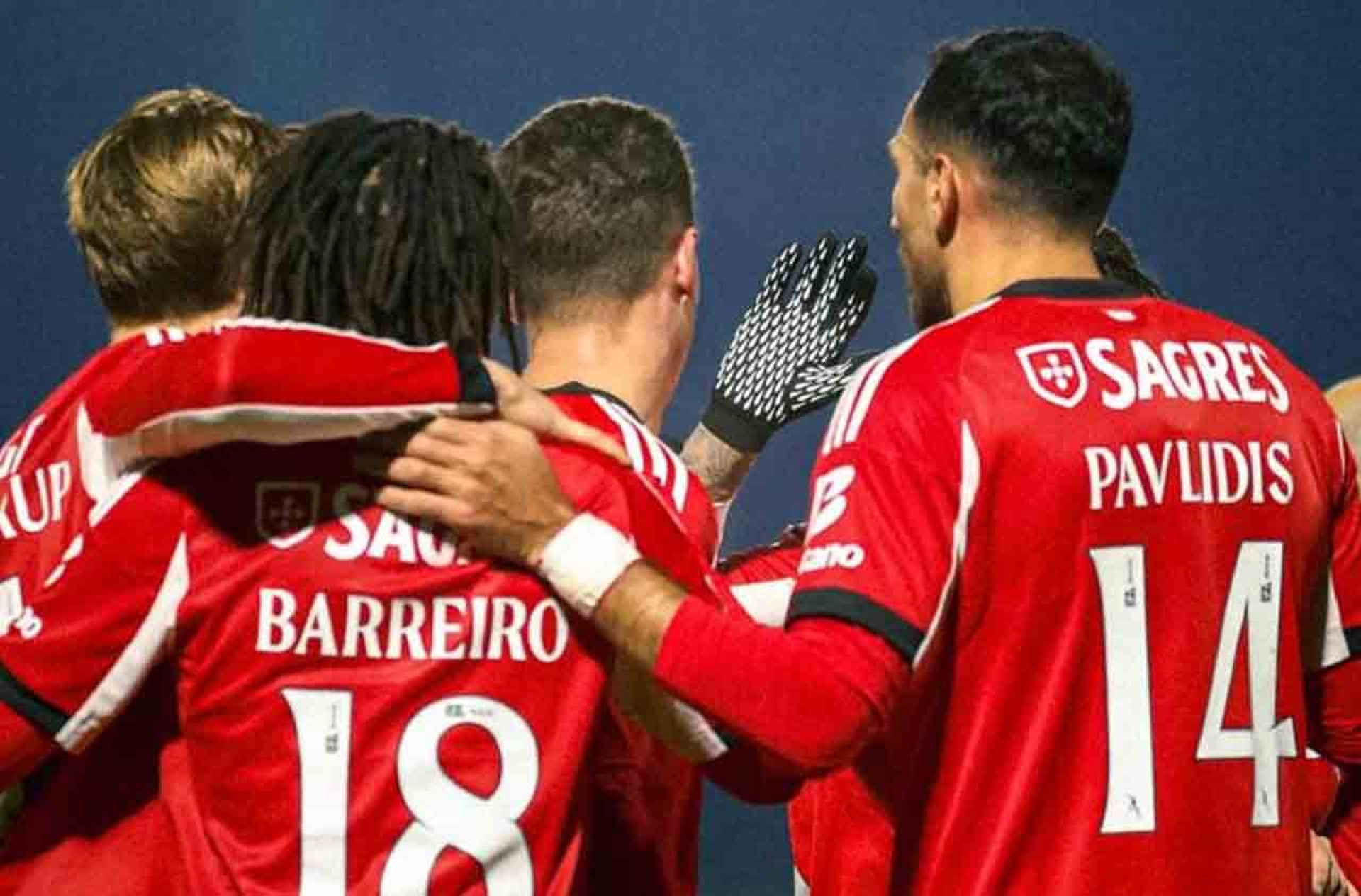 Fora de casa, Benfica vence o Rio Ave, pelo Portugu&ecirc;s