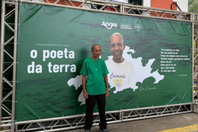 Seu Cosminho, patrimônio vivo da Vila do Abraão lança livro