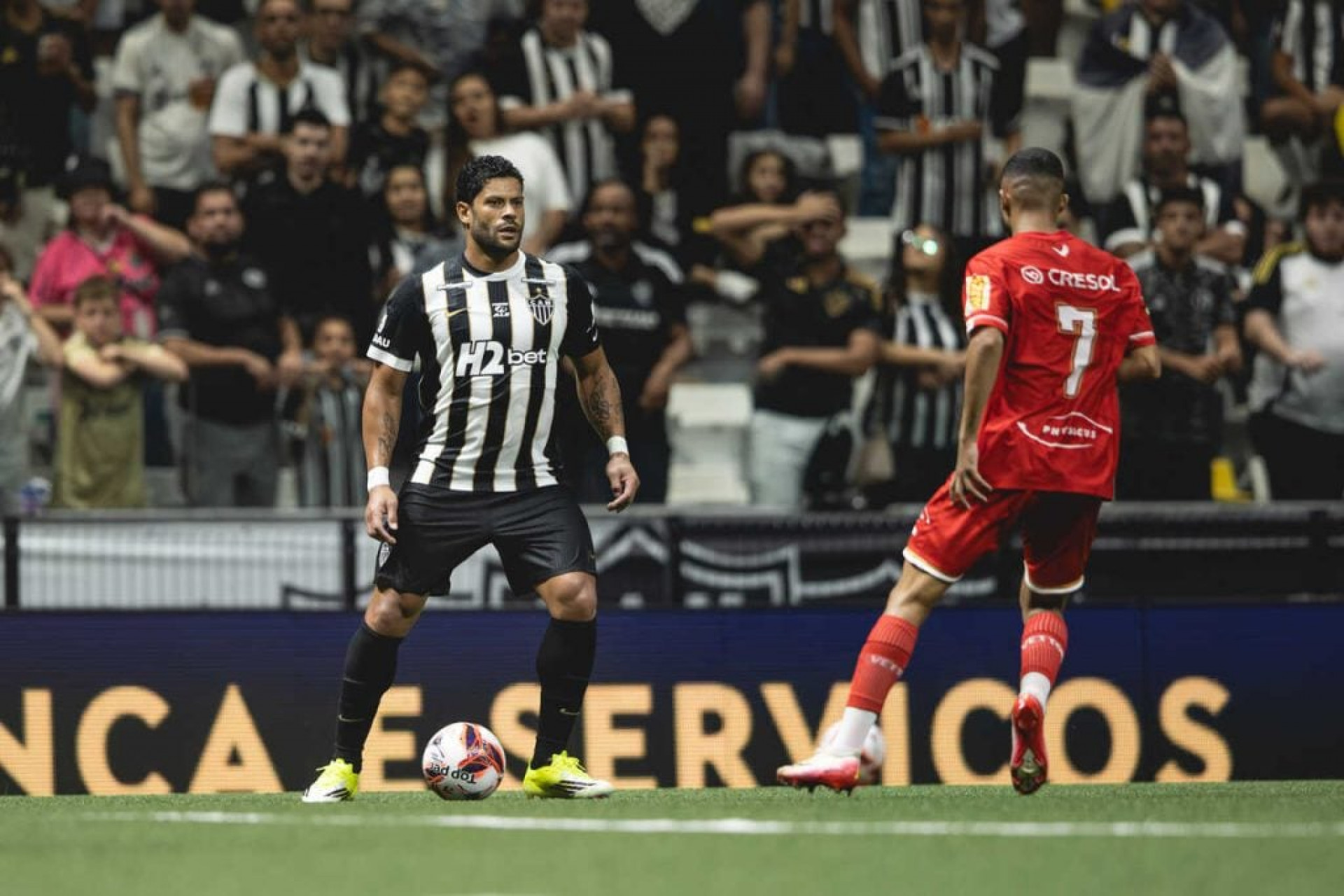 Atl&eacute;tico empata com Tombense na estreia do time principal