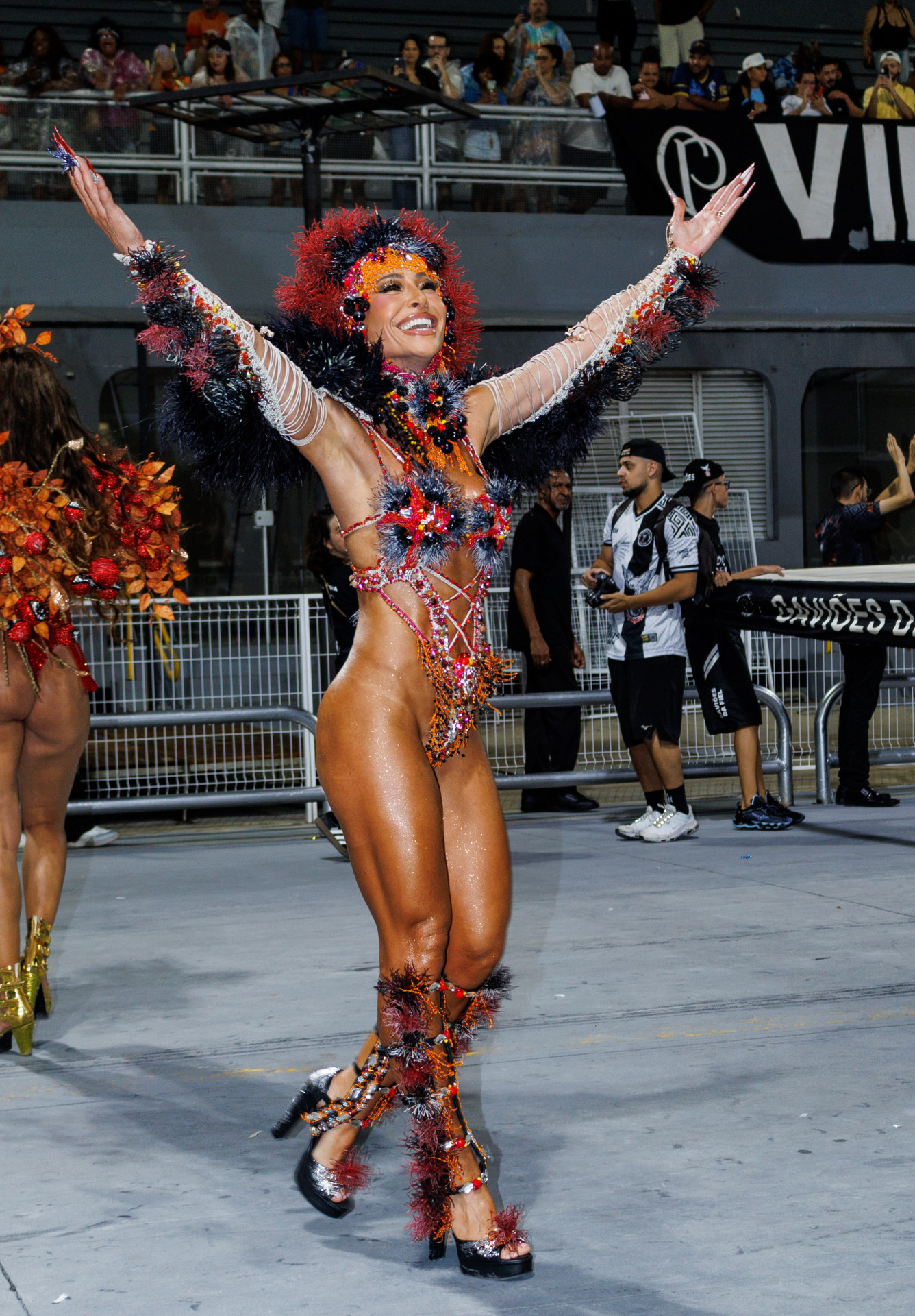 Sabrina Sato durante ensaio da Gaviões da Fiel, em São Paulo - Clayton Felizardo / Brazilnews