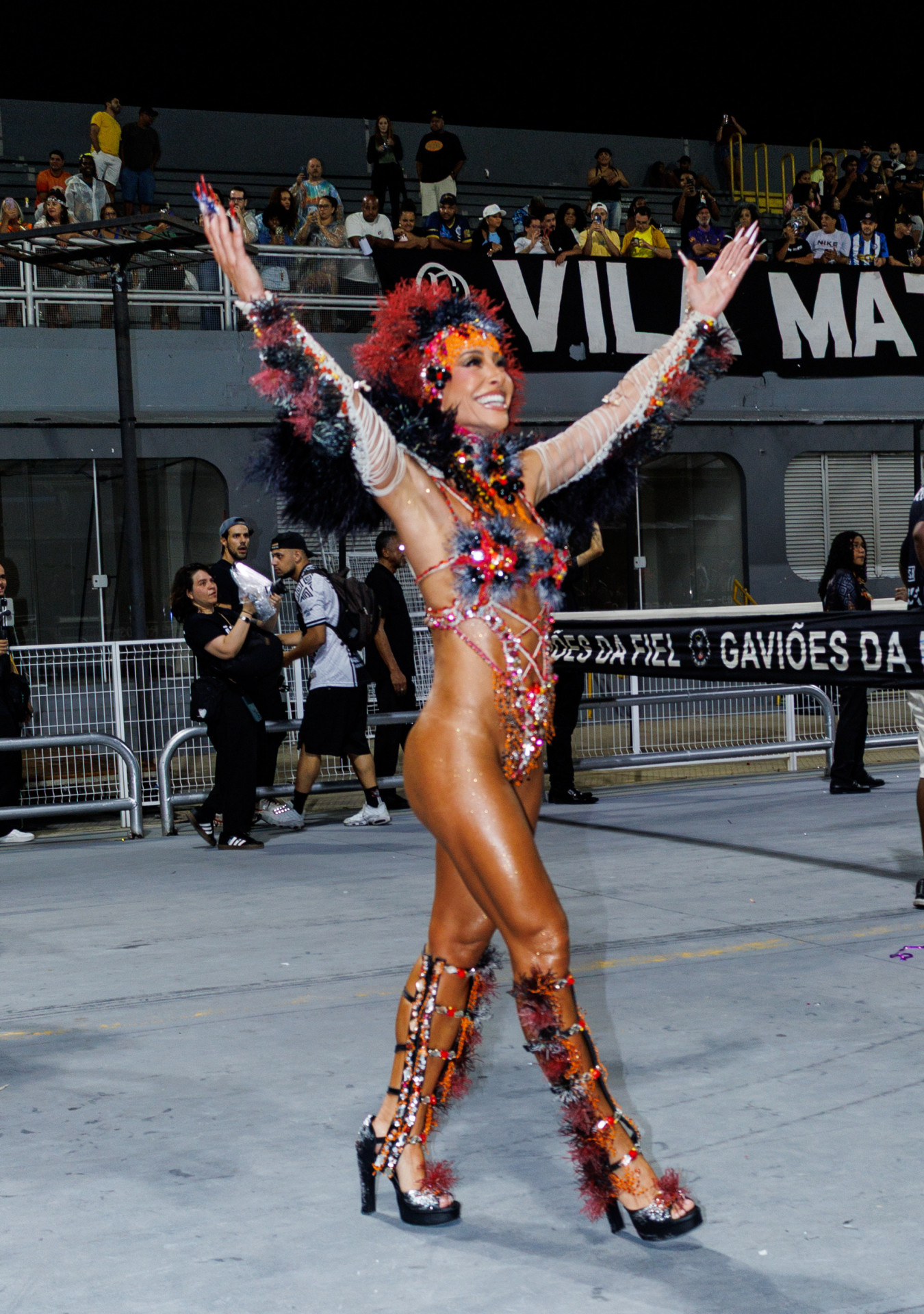 Sabrina Sato durante ensaio da Gaviões da Fiel, em São Paulo - Clayton Felizardo / Brazilnews