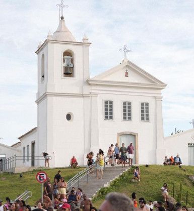 Música, esporte e família transformam o litoral de Casimiro em palco de verão
