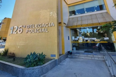 Homem é baleado durante troca de tiros no Buraco do Boi, em Cabo Frio