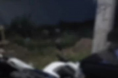 Turista embriagado provoca acidente ao perder controle do carro dentro de condomínio em Cabo Frio