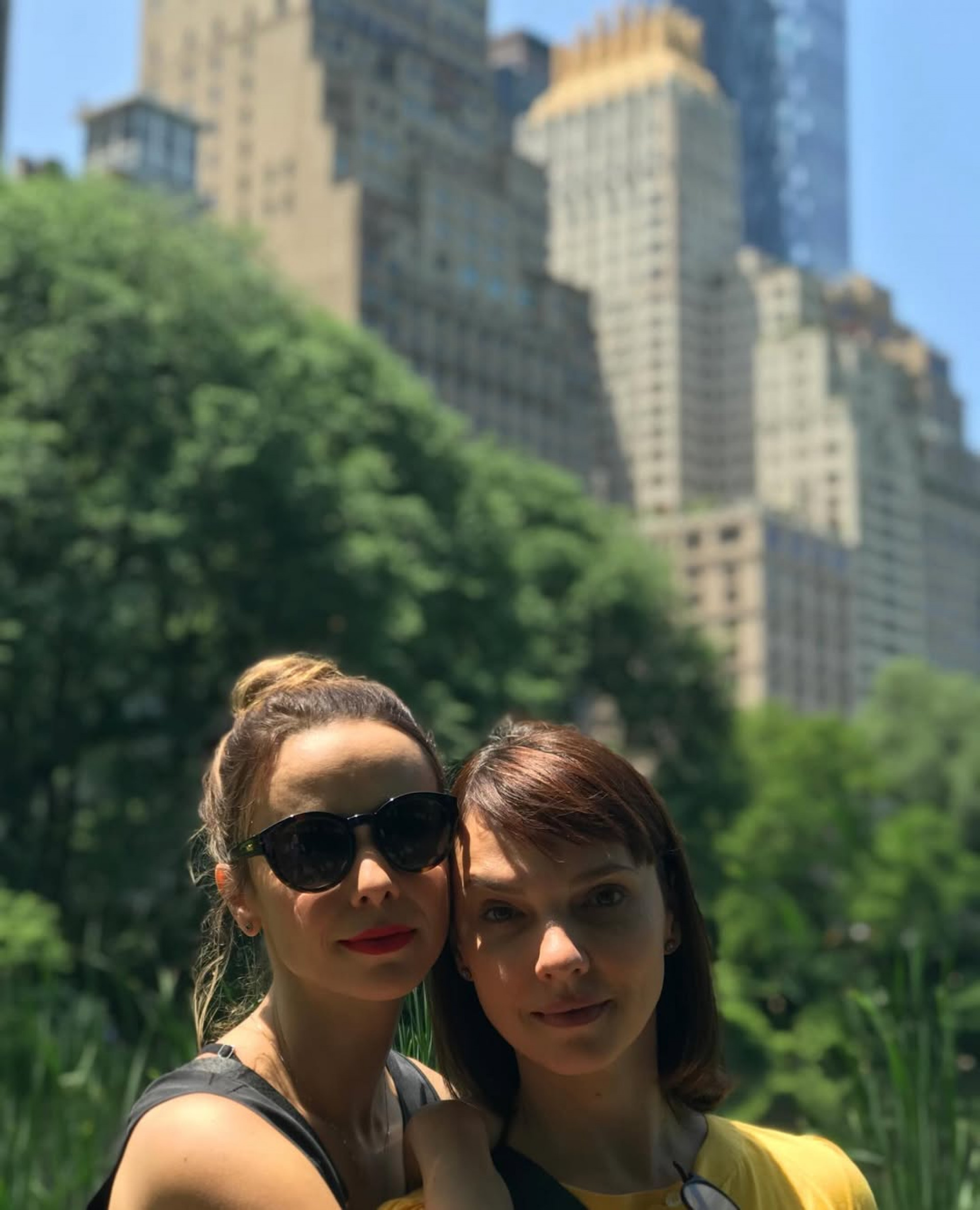 Débora Falabella com a irmã, Cynthia Falabella - Reprodução/Instagram