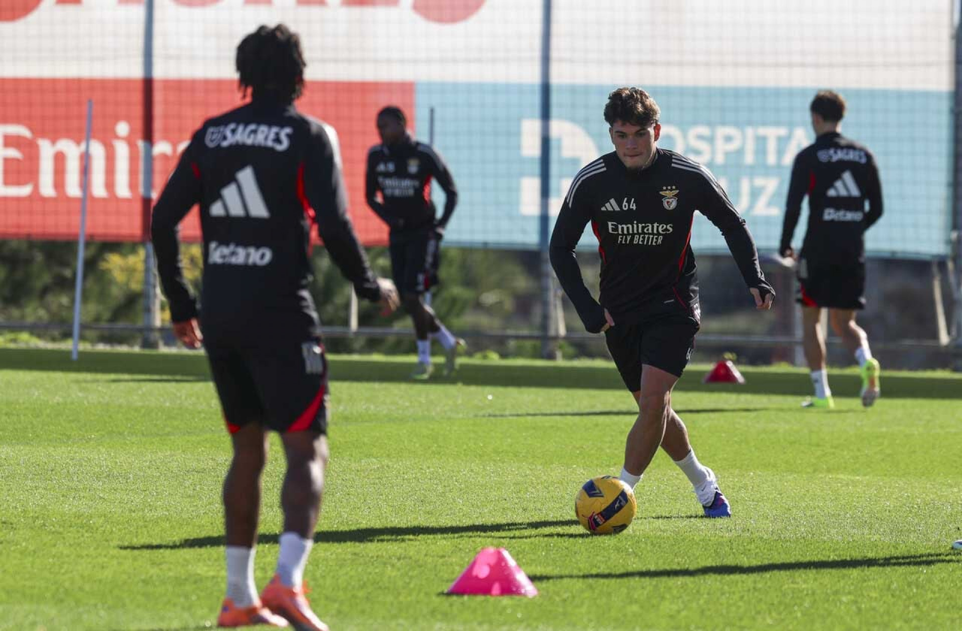 Benfica monitora Pablo Neri, destaque do Cruzeiro na Copinha