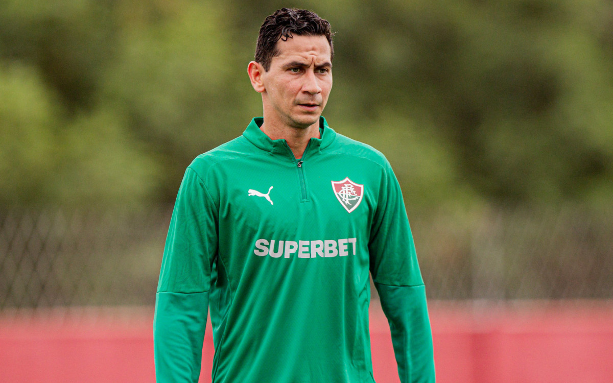 Ganso voltou a treinar após se recuperar de entorse no tornozelo esquerdo