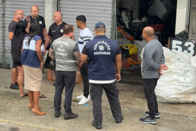 Prefeitura de Maricá e Polícia Civil fecham dois ferros-velhos em operação contra furtos de cabos elétricos e dano ao patrimônio público