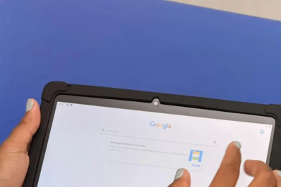 Entrega de tablets amplia uso de tecnologia na rede municipal de ensino de Arraial do Cabo