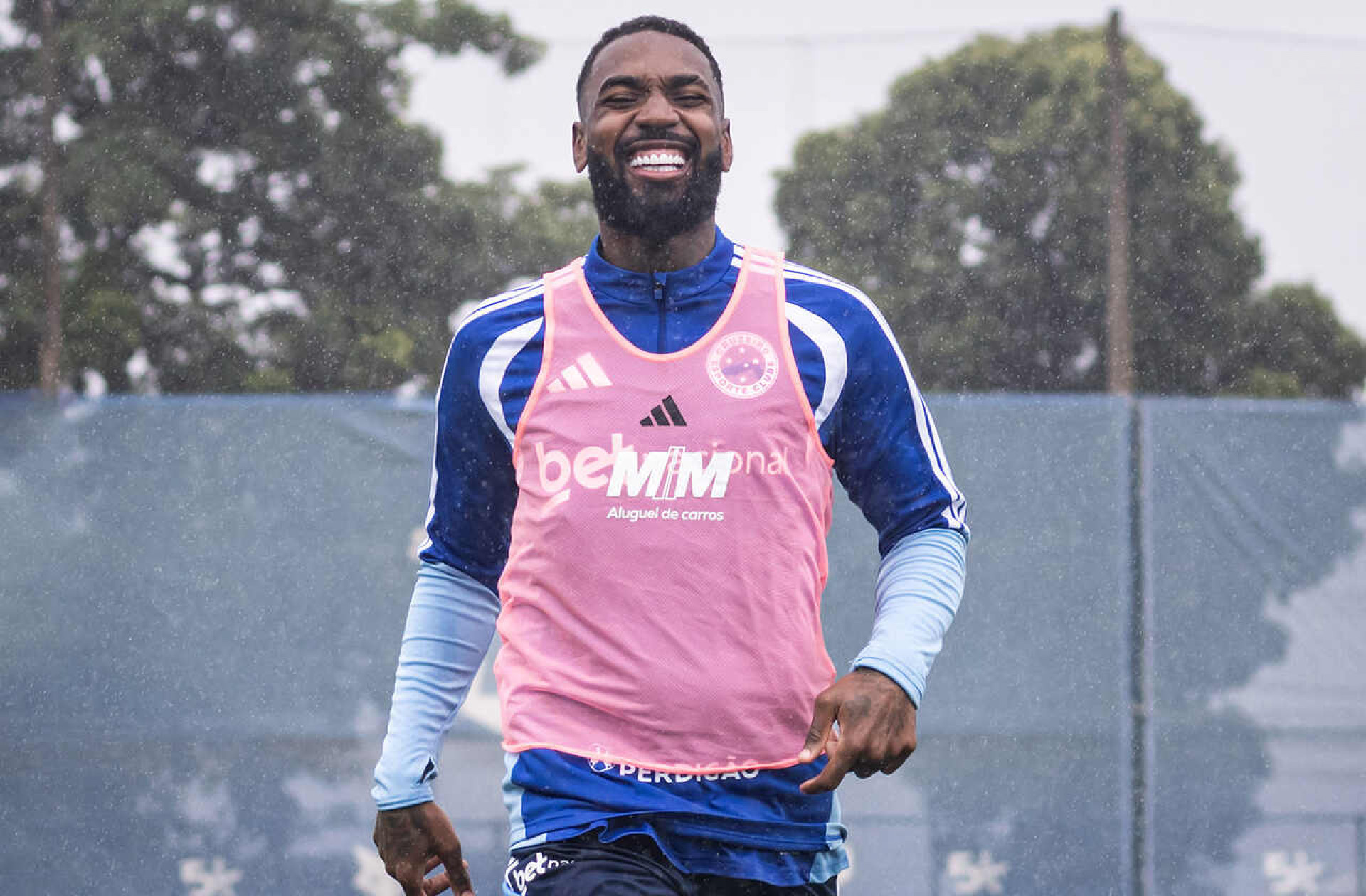 Gerson j&aacute; pode estrear pelo Cruzeiro ap&oacute;s surgir no BID