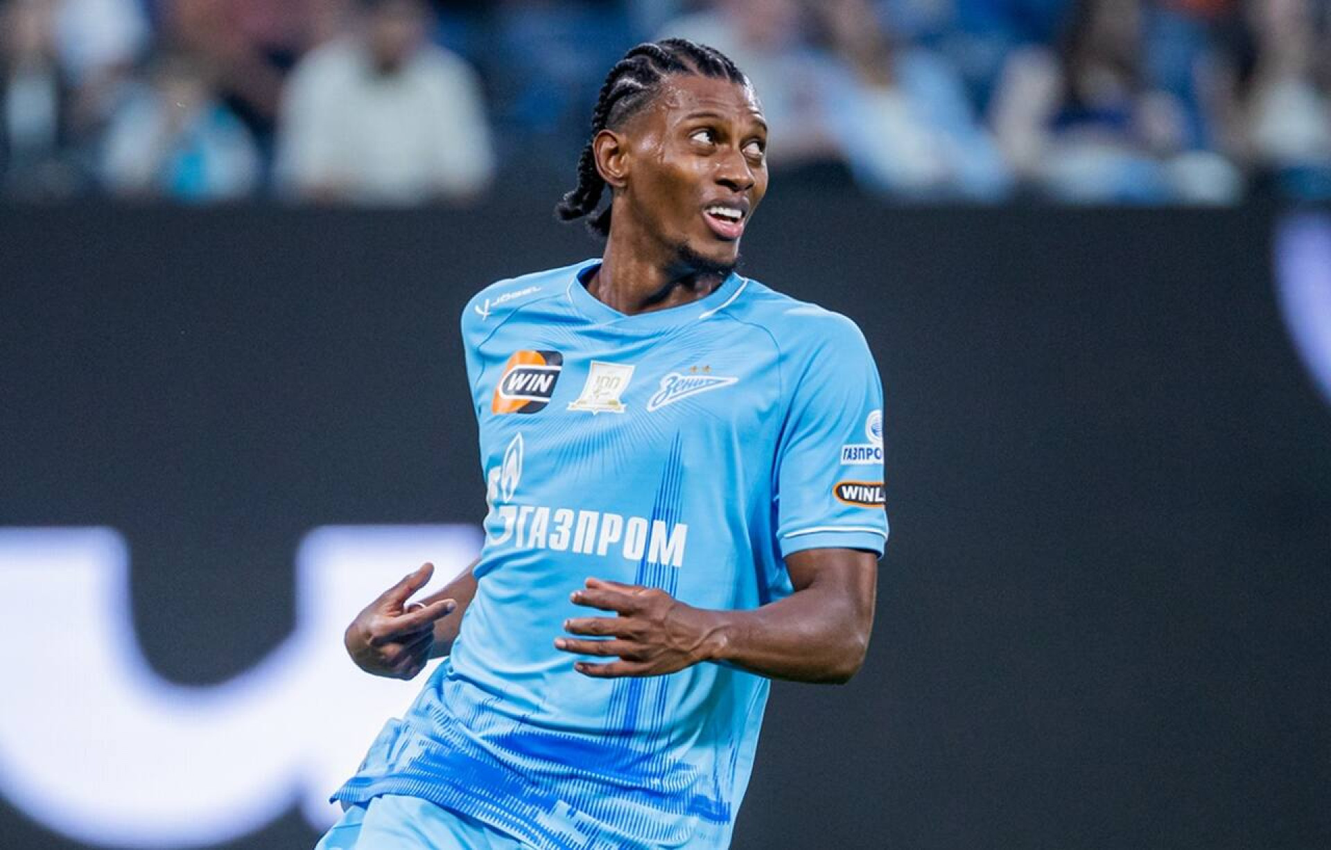 Mateo Cassierra j&aacute; tem data para se apresentar ao Atl&eacute;tico