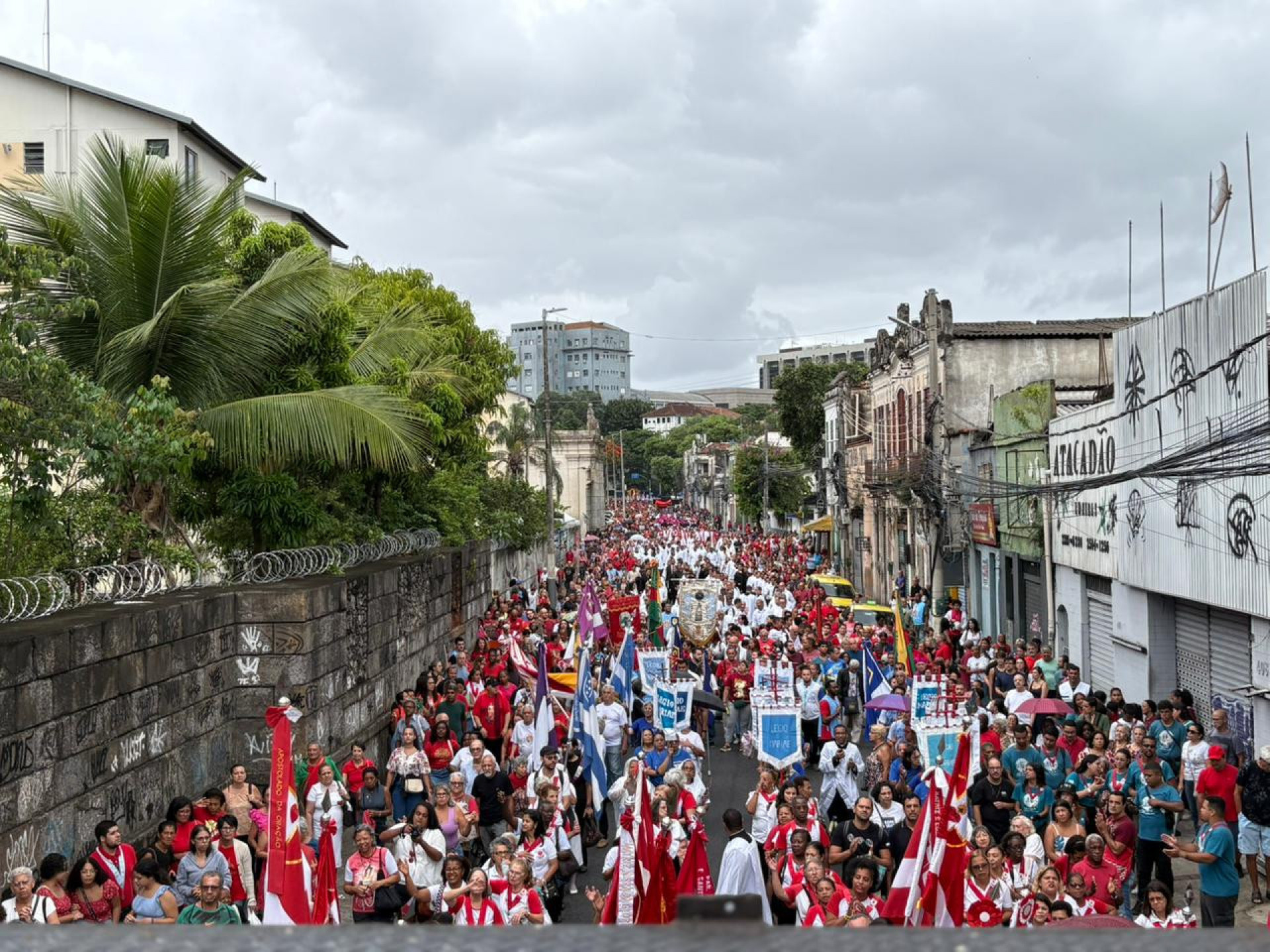 Fiéis lotaram as ruas durante a procissão de São Sebastião - Divulgação / Arquidiocese do Rio