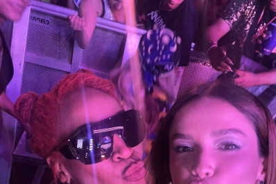 Karol Conká reencontra Juliette e brinca: 'Do BBB pra vida'