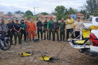 Incêndio atinge área da Pernambuca e mobiliza equipes em Arraial do Cabo