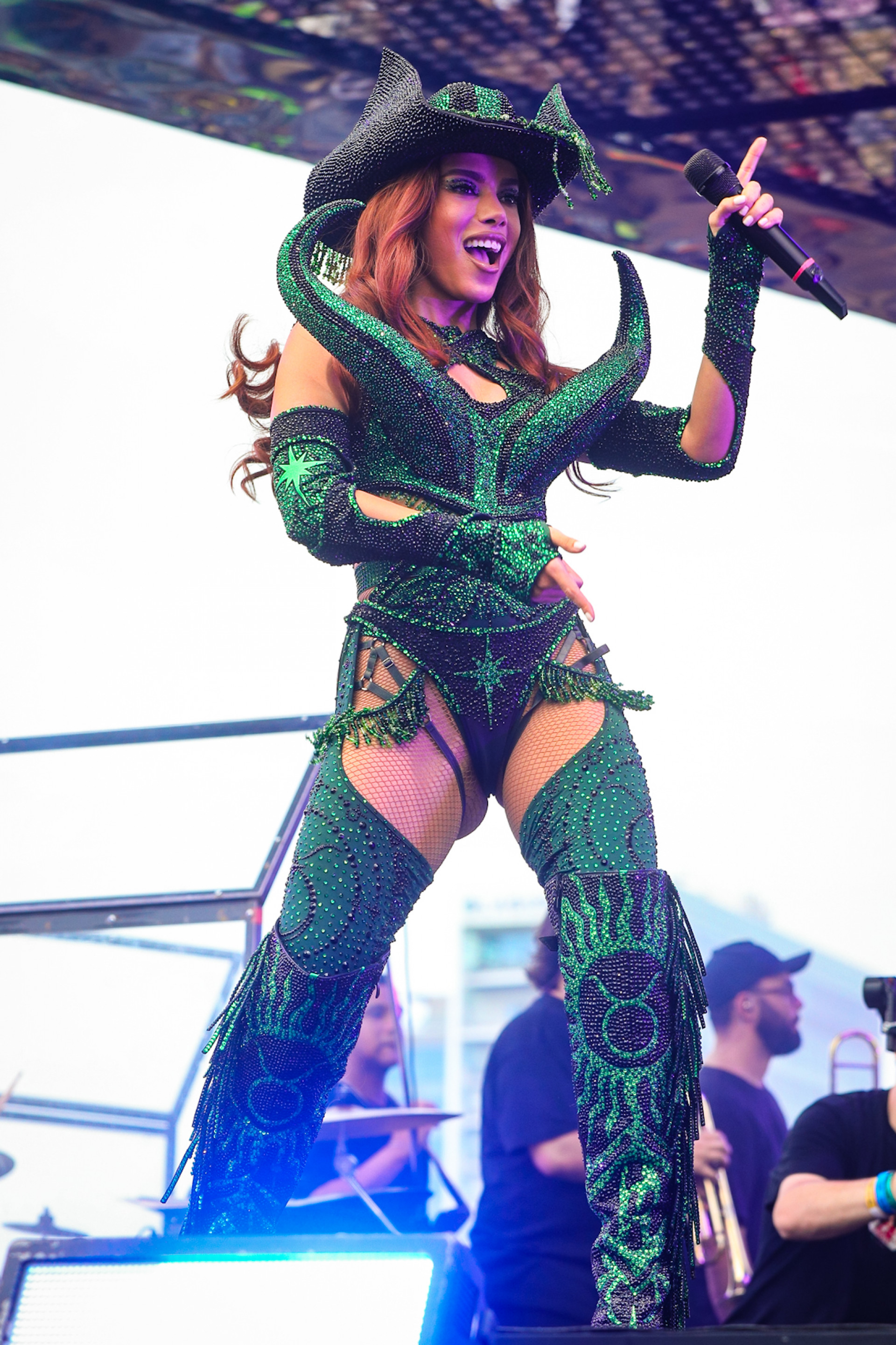 Anitta em sua turnê dos 'Ensaios' com o tema 'Cosmos' - Victor Chapetta / Brazil News