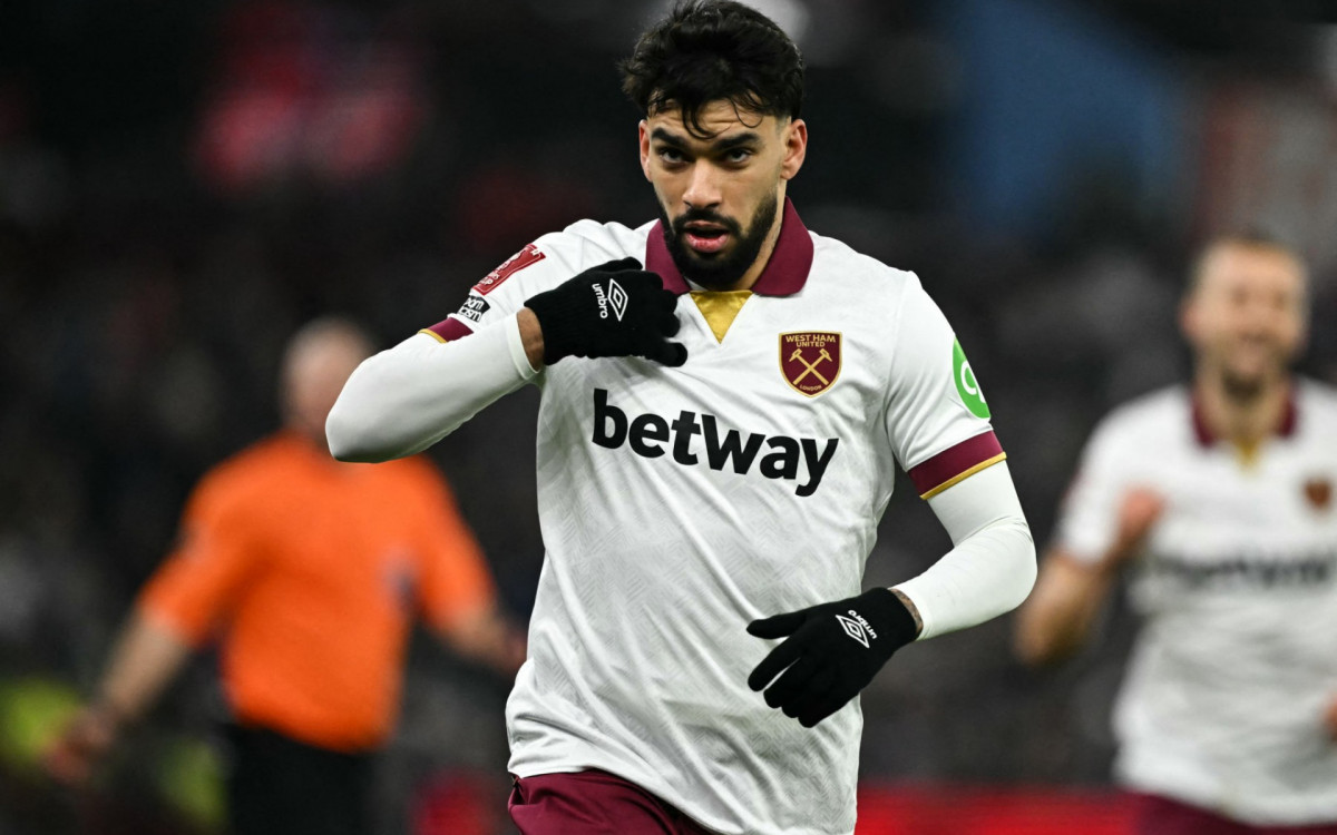 Paquetá em campo pelo West Ham