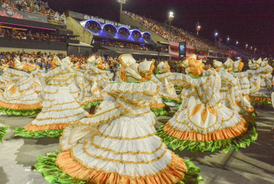 Sapucaí recebe ensaios técnicos da Série Ouro