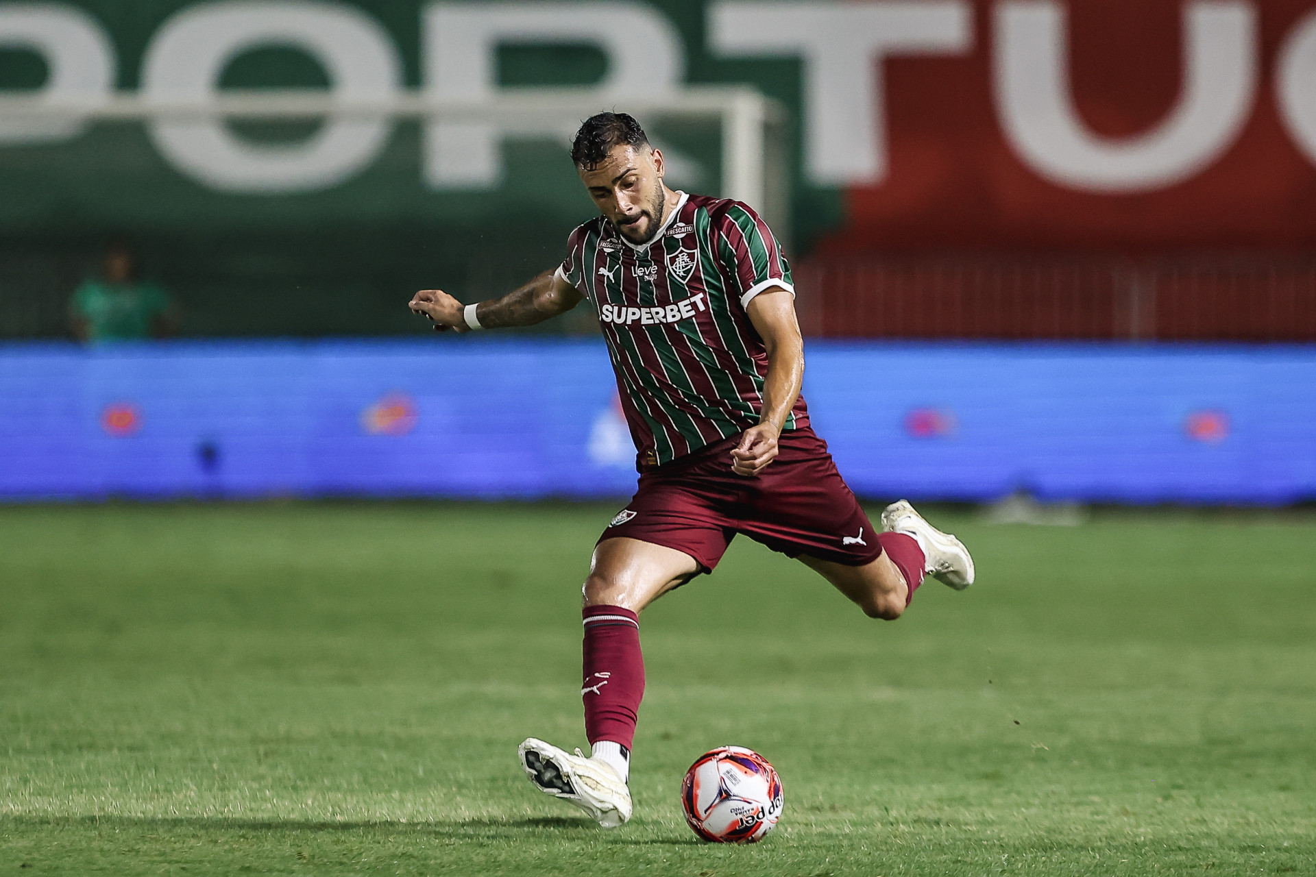 Freytes em ação pelo Fluminense diante do Nova Iguaçu, no Luso-Brasileiro - Lucas Merçon / Fluminense FC