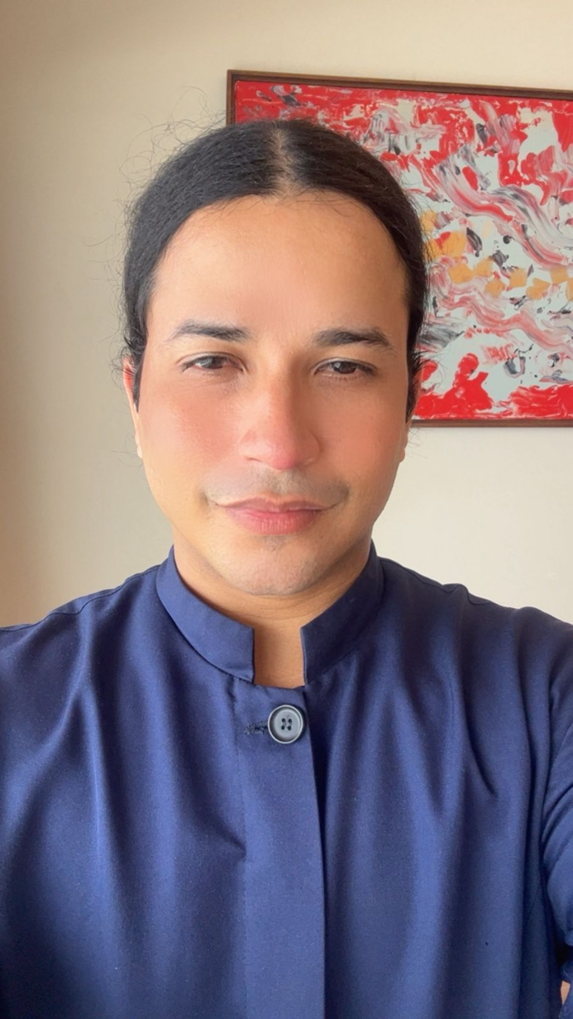 Tony Farney tem emprego fixo