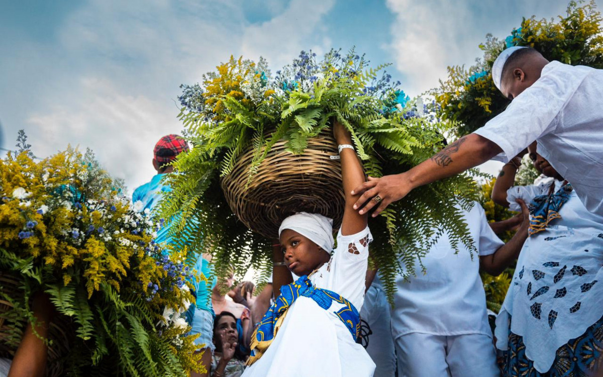 Crianças também fazem parte do evento no Dia de Iemanjá