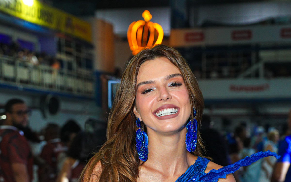 Giovanna Lancellotti e mais famosos participam de ensaio da Beija-Flor - Victor Chapetta / Brazil News