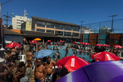 Clubes com 'Day Use' são alternativas para quem quer gastar pouco e fugir das praias cheias
