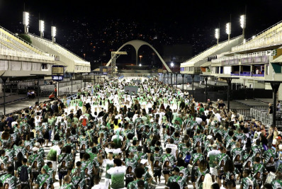 Público terá que emitir ingresso em aplicativo para ensaios técnicos na Sapucaí 