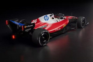 Ferrari apresenta carro para a temporada de Fórmula 1; veja fotos